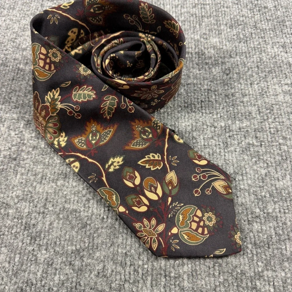 Preppy Silk Accents Mens 100% Silk Floral Paisley Necktie Burgundy Luxury